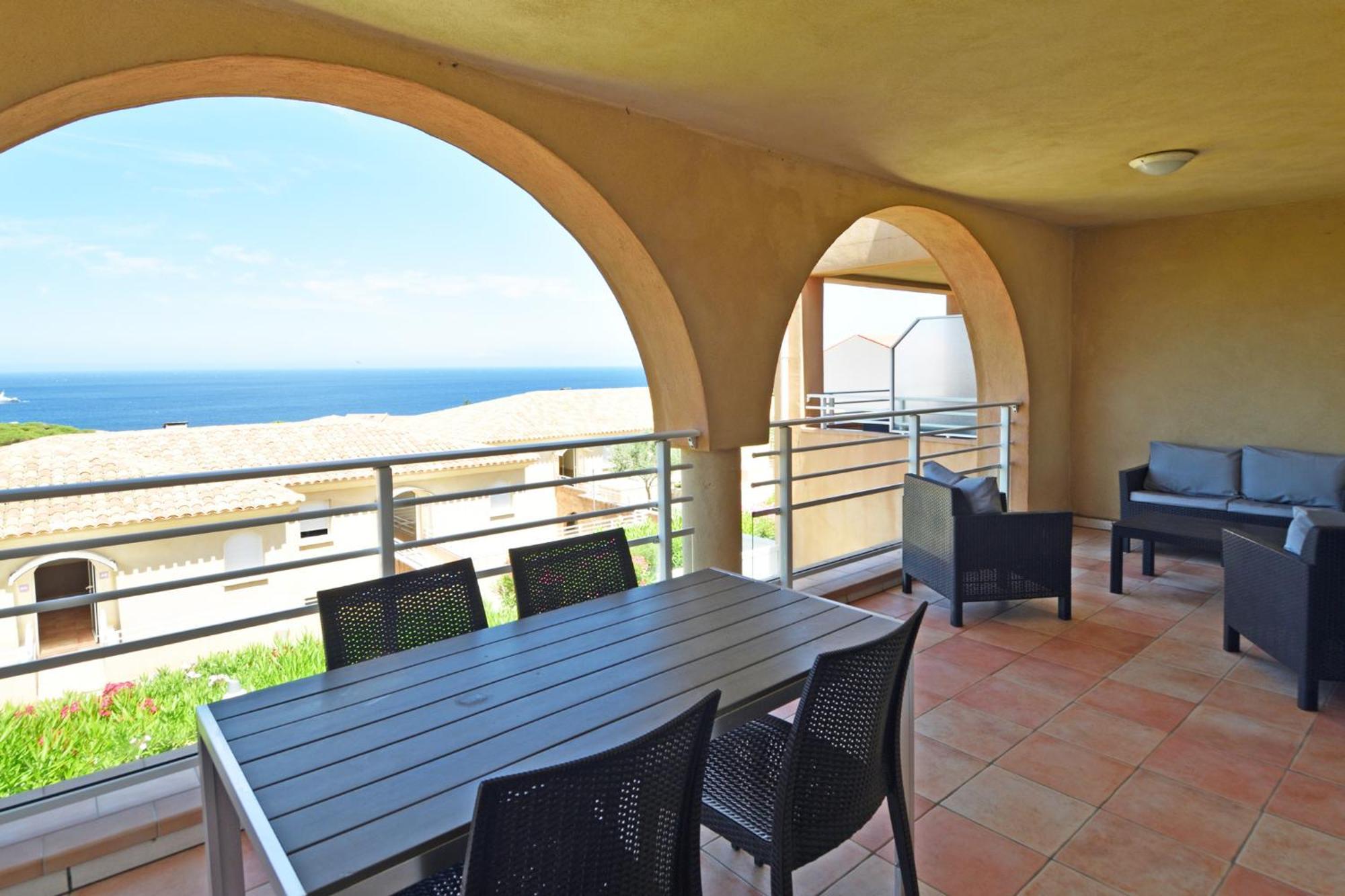 Calvi Appart Hotel Buitenkant foto