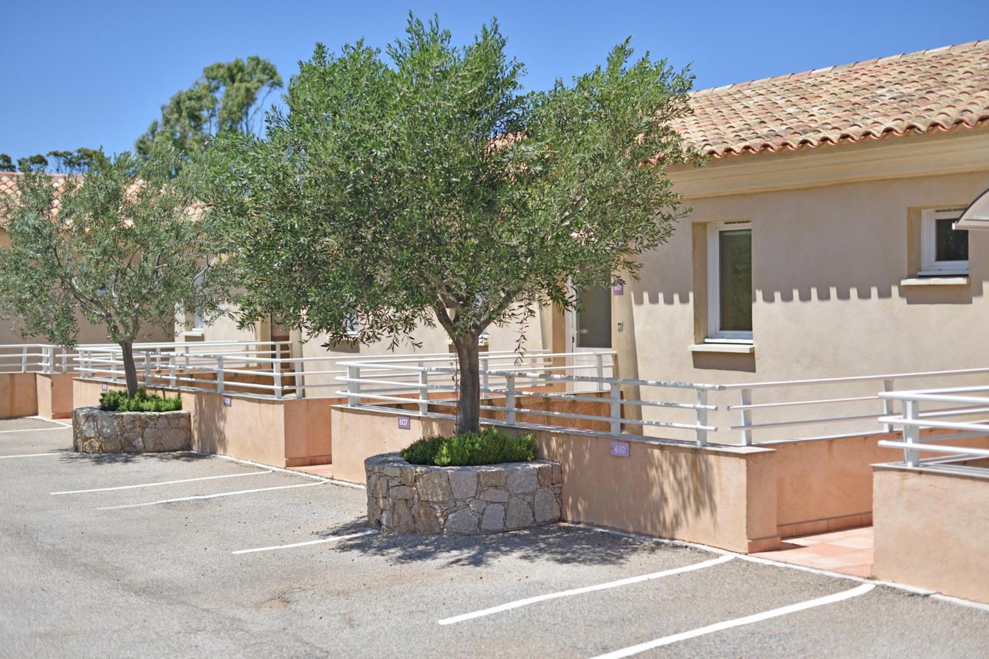 Calvi Appart Hotel Buitenkant foto